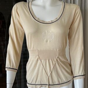 Authentic Chanel, fabulous silk and cotton super comfortable on skin top